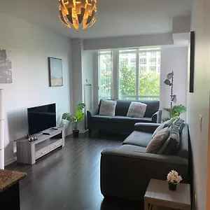 Apartment Executive 1 Bedroom Sleeps 2 Canada