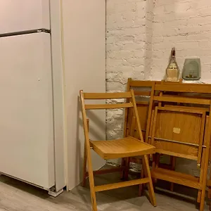  Apartment Hiltz House Cellar Near Ferry Canada